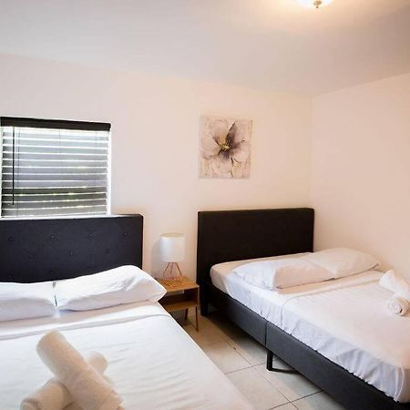 3 Bedroom Miami Home 15 Minutes To The Beach Ngoại thất bức ảnh
