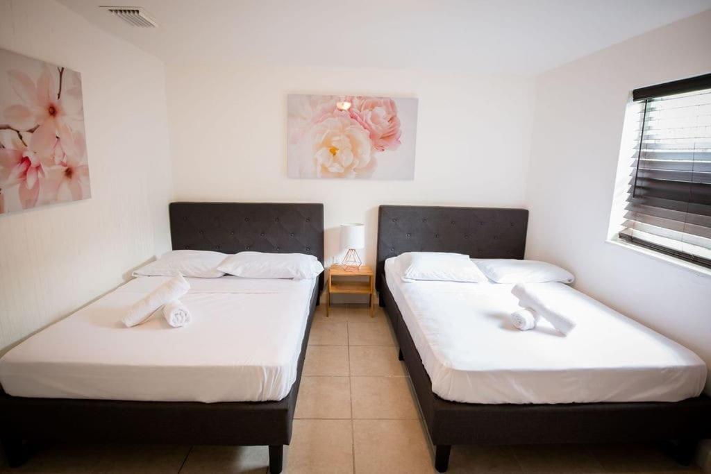 3 Bedroom Miami Home 15 Minutes To The Beach Ngoại thất bức ảnh