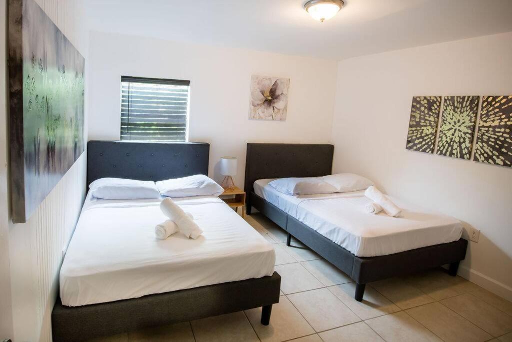 3 Bedroom Miami Home 15 Minutes To The Beach Ngoại thất bức ảnh